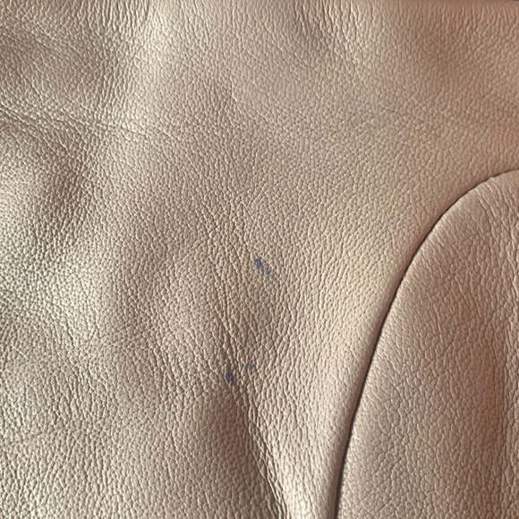 Lambskin gloves - Picture 3 of 3